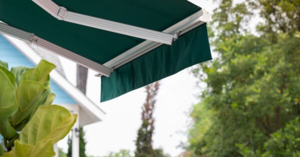 Motorized vs Manual Awnings: Which Type of Awning is Right for You? - Shaded Window Coverings